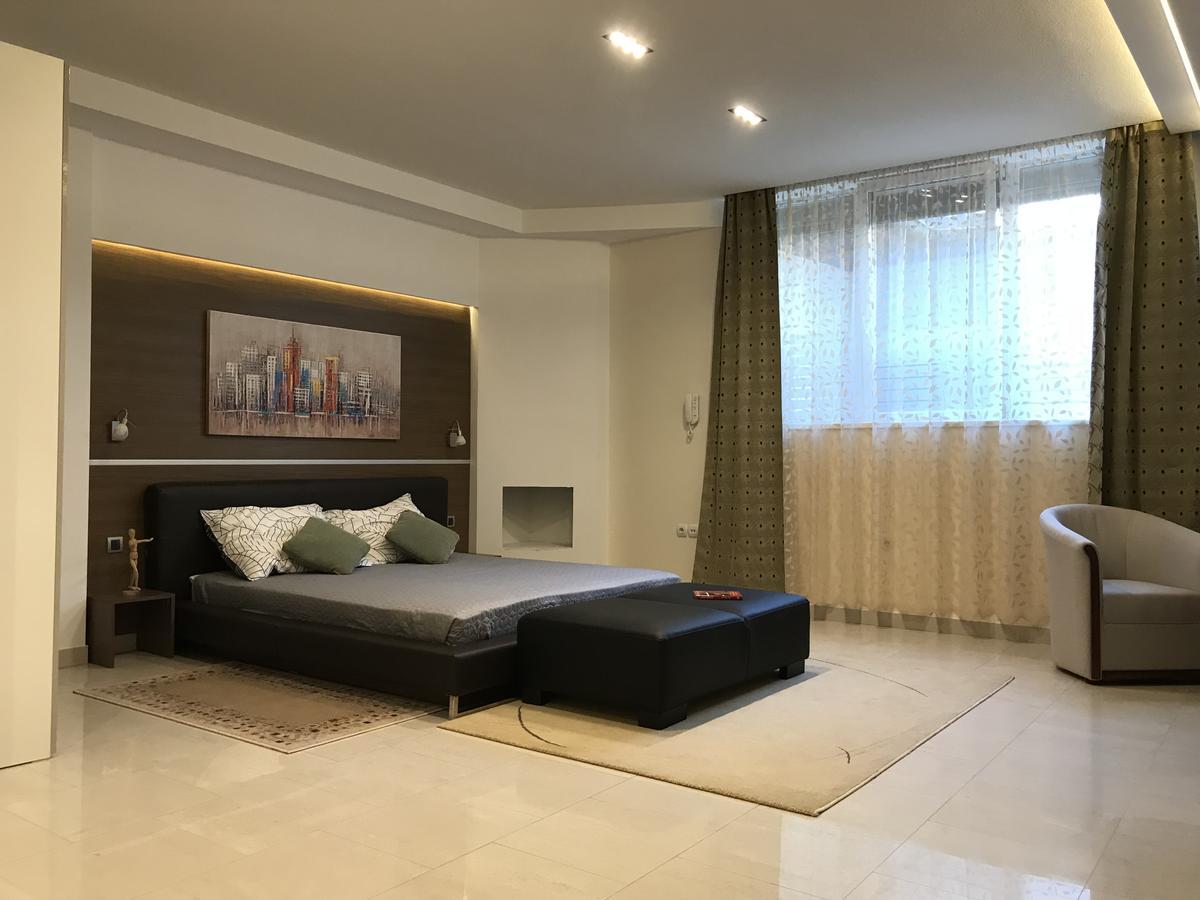 Centar Lux Vrsac Appartement Buitenkant foto