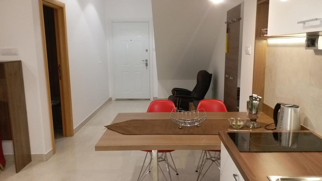 Centar Lux Vrsac Appartement Buitenkant foto