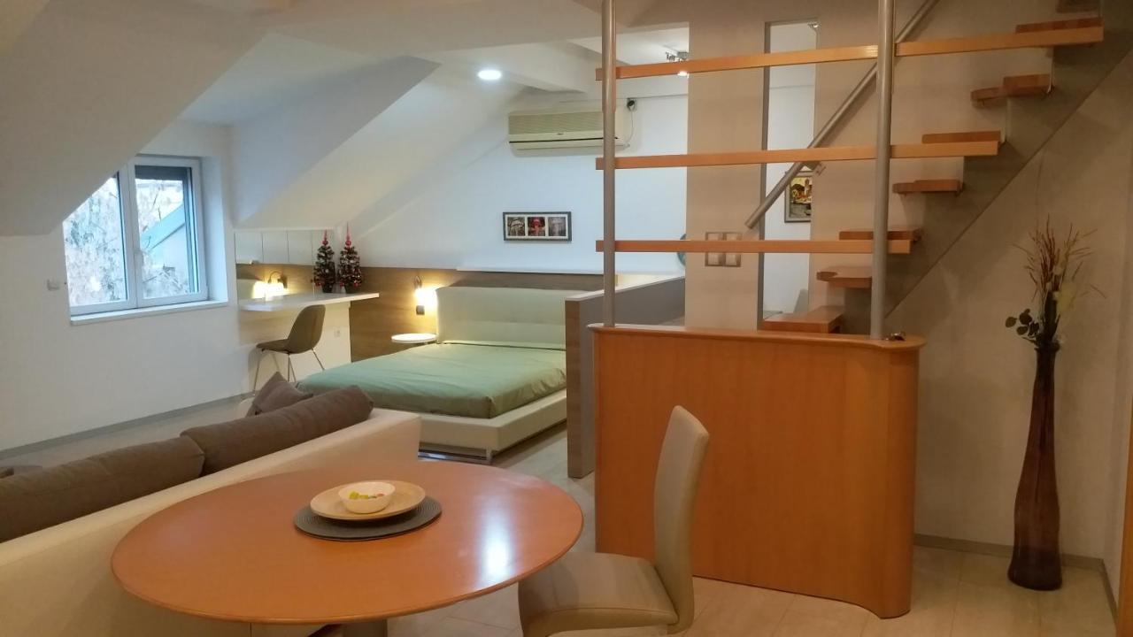 Centar Lux Vrsac Appartement Buitenkant foto