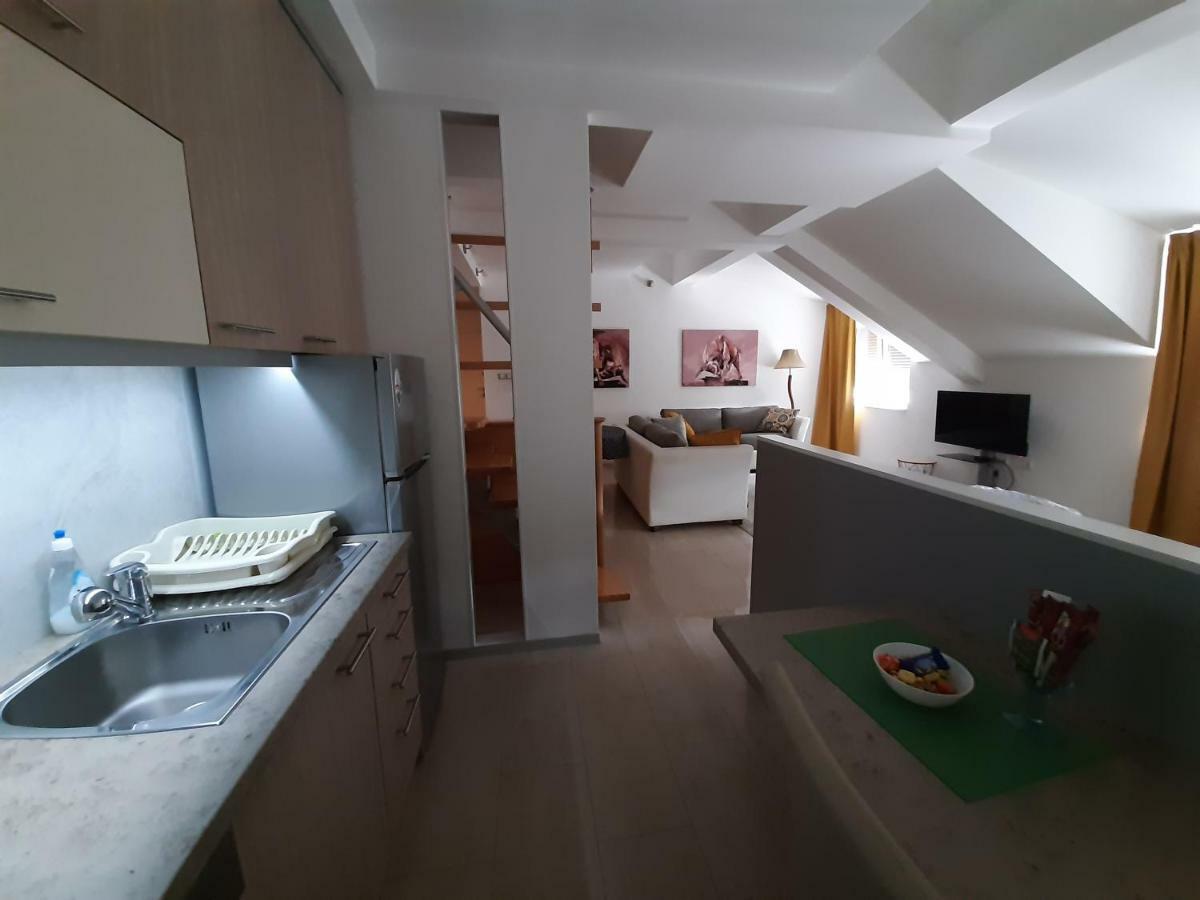 Centar Lux Vrsac Appartement Buitenkant foto